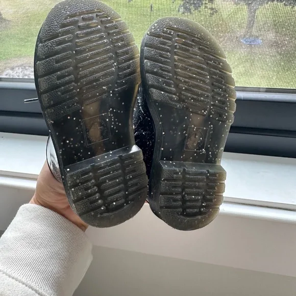 Doc Martens toddler 1460 GLITTER LACE UP BOOTS - Picture 3 of 4